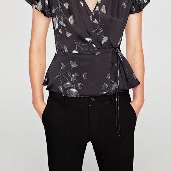 Zara Woman Floral Wrap Blouse Black & White – Size M - Picture 1 of 8